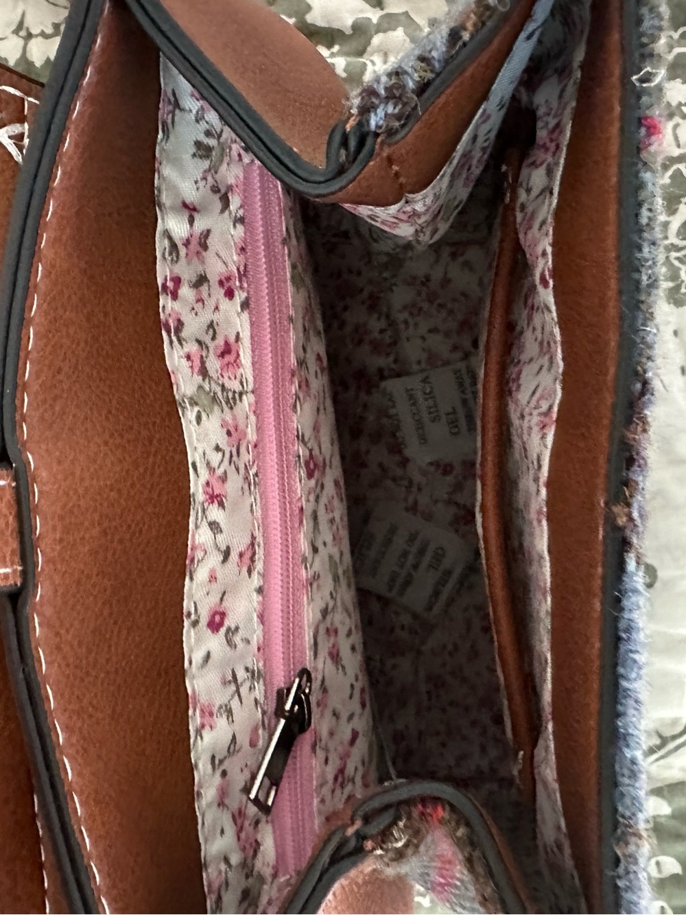 Islander Bag - Picture 6 of 7